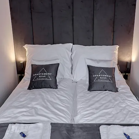 Sztuk Pieknych 4 & Prywatny Parking Apartamento Piła