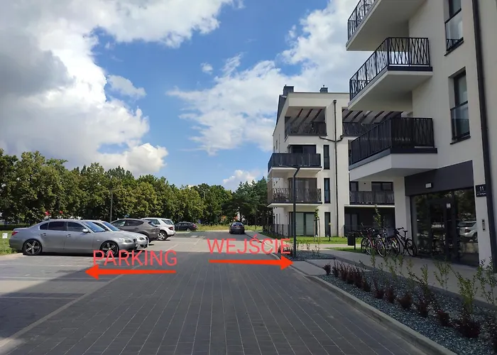 Lägenhet Sztuk Pieknych 4 Piła